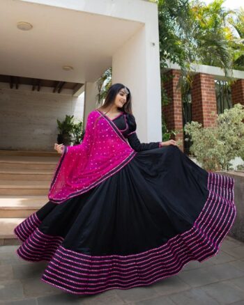 Navratri lehengas Lehengha  with Dupata
